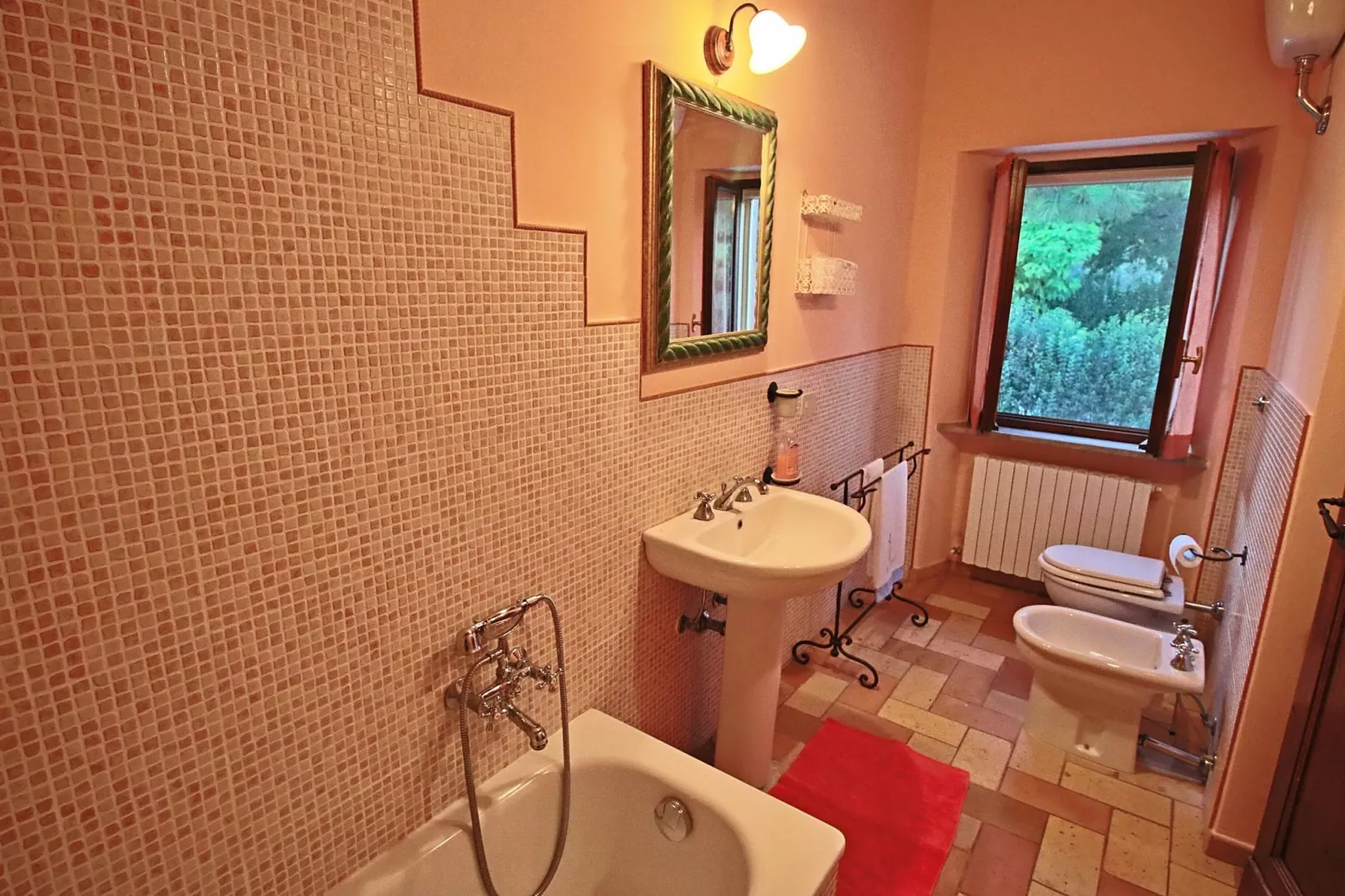Casa Lella-Bathroom