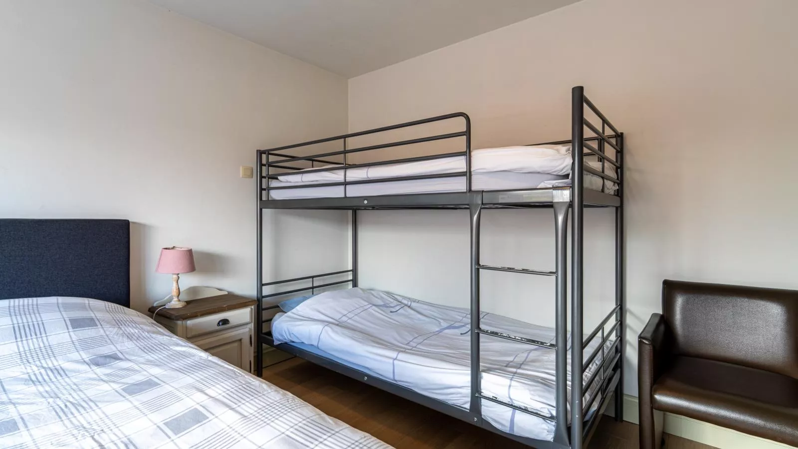 Secretarishuis-Bedroom