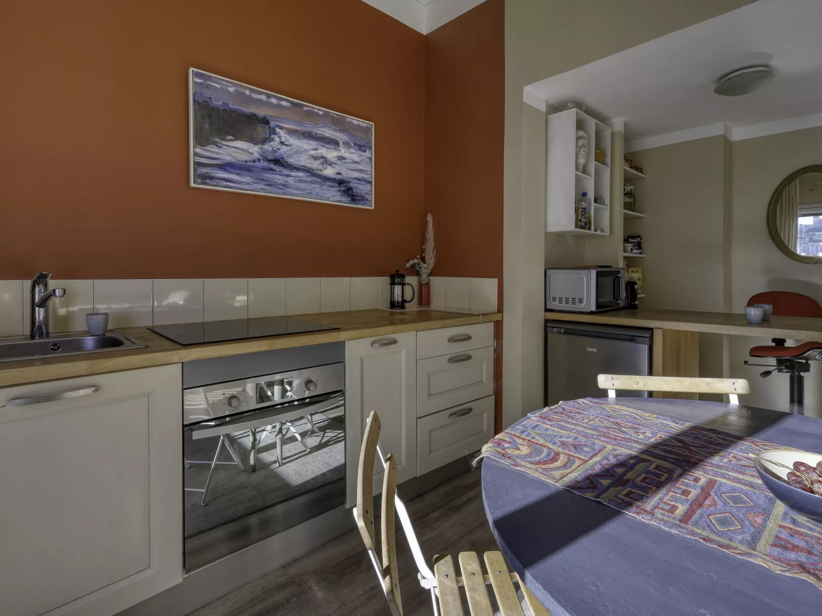 L'Atelier-Inside