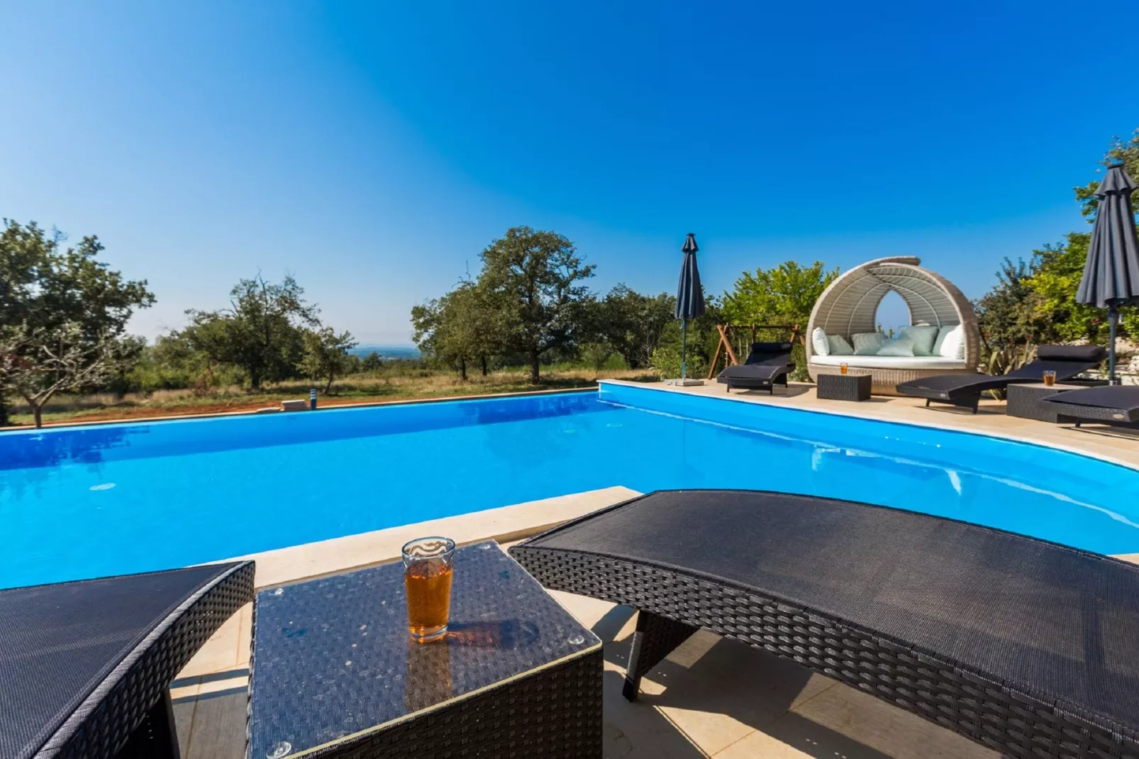 Villa Laura An-Schwimmbad