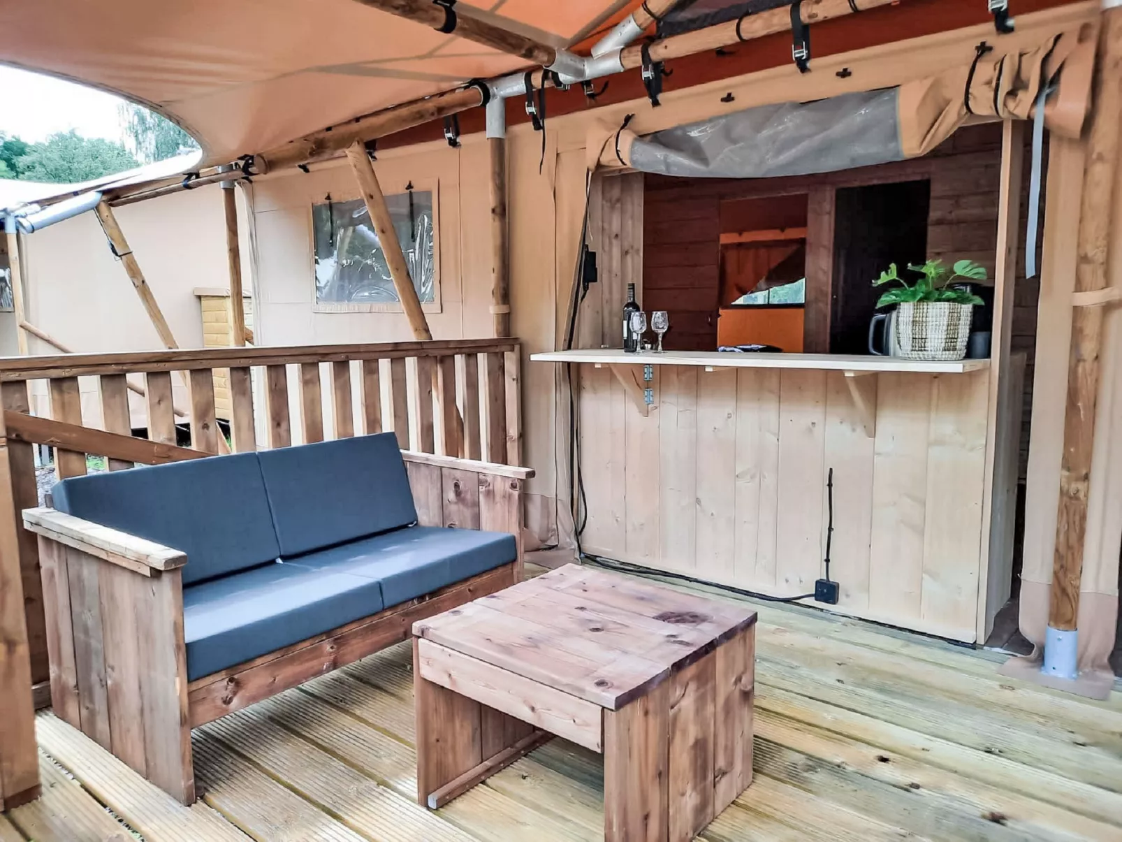 Glampingtent 6-Outside