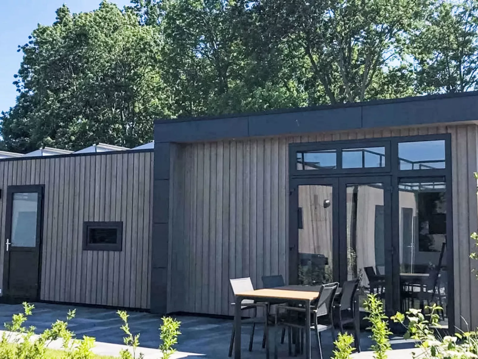 Lodgetent 5-Outside