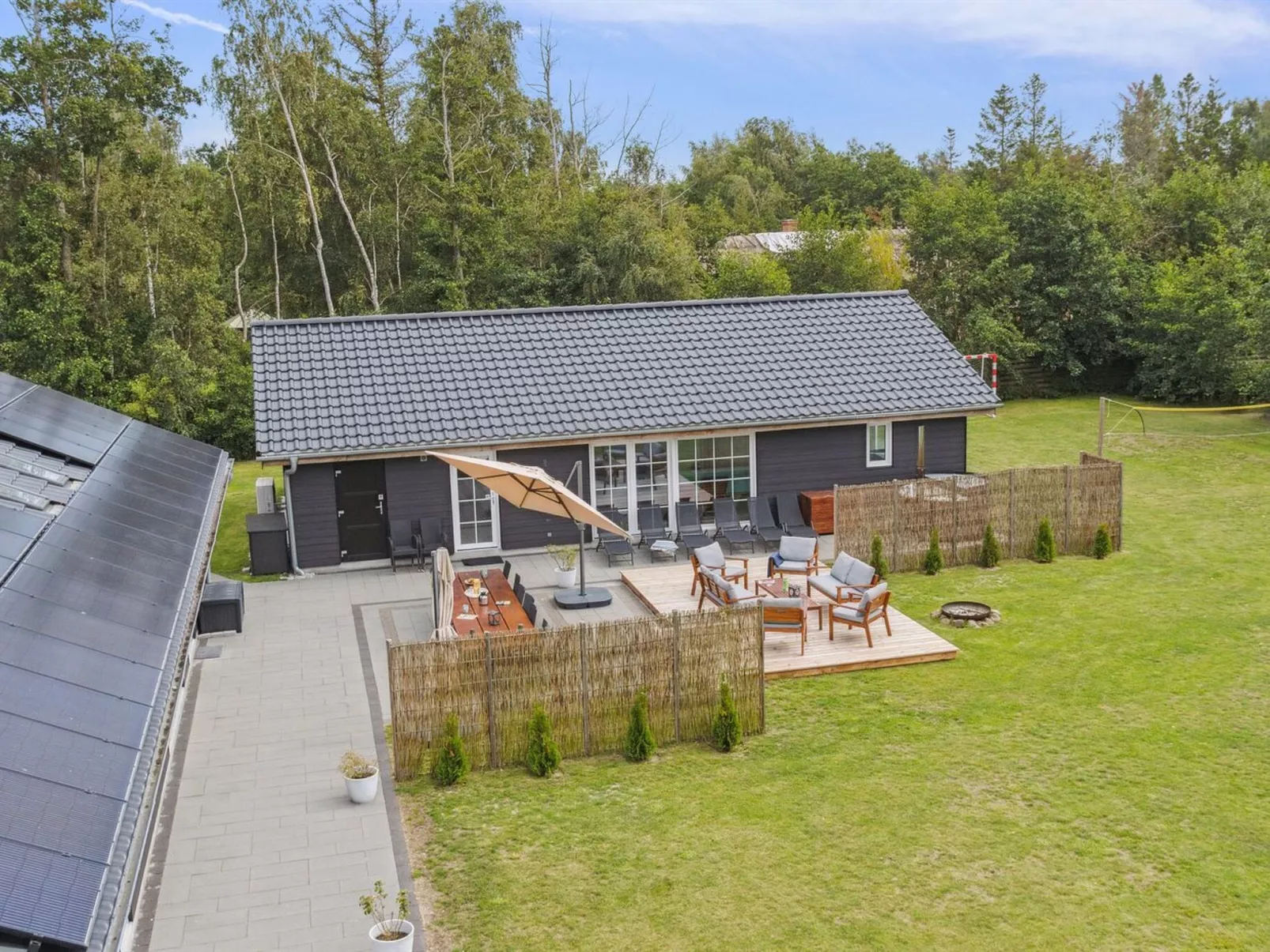 "Ronia" - 900m from the sea-Outside