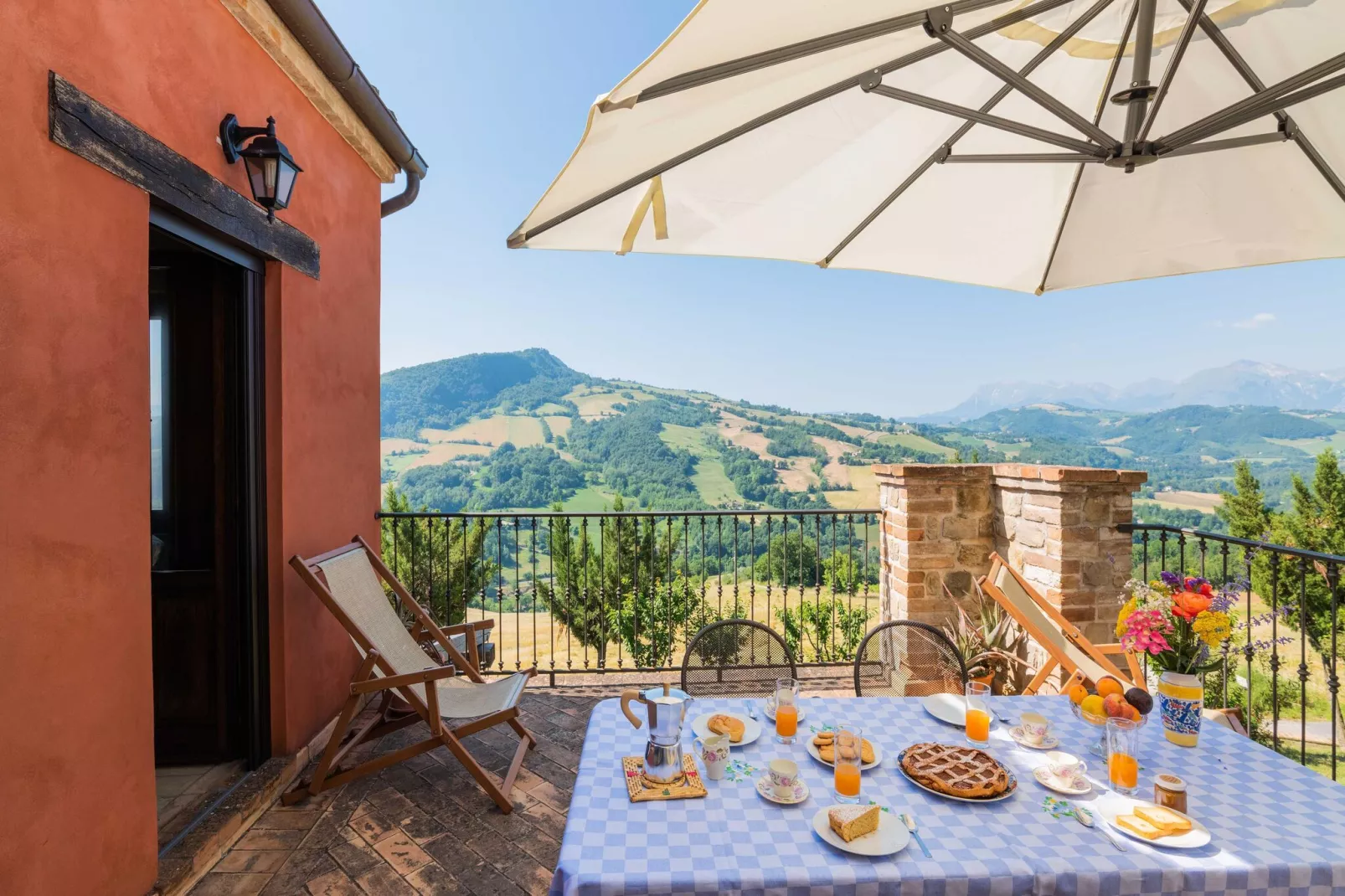 San Martino-Terrasse/Balkon