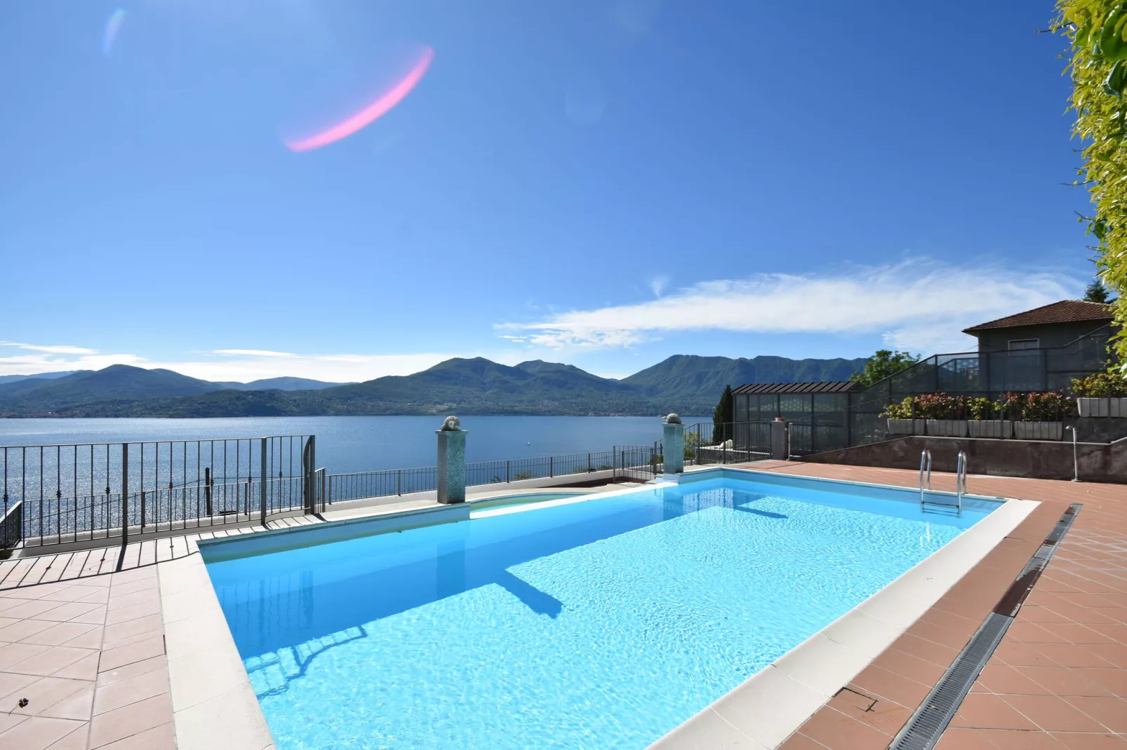 Vigneto E 24-Pool