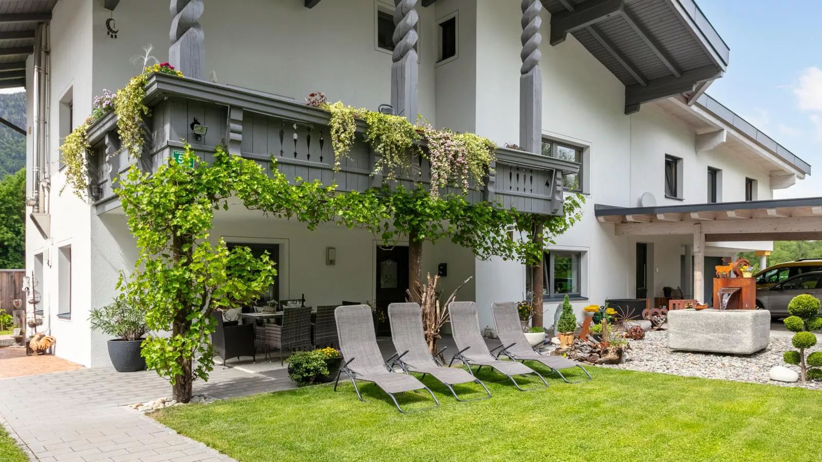 Am Inn Fluss-Terrace balcony