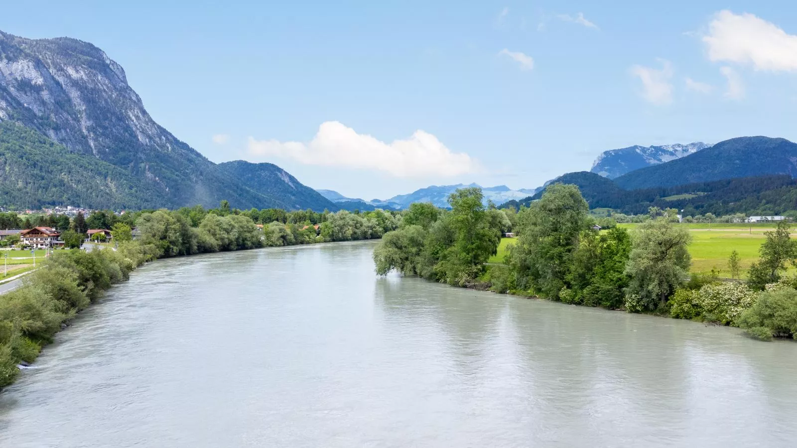 Am Inn Fluss-Areas summer 1km