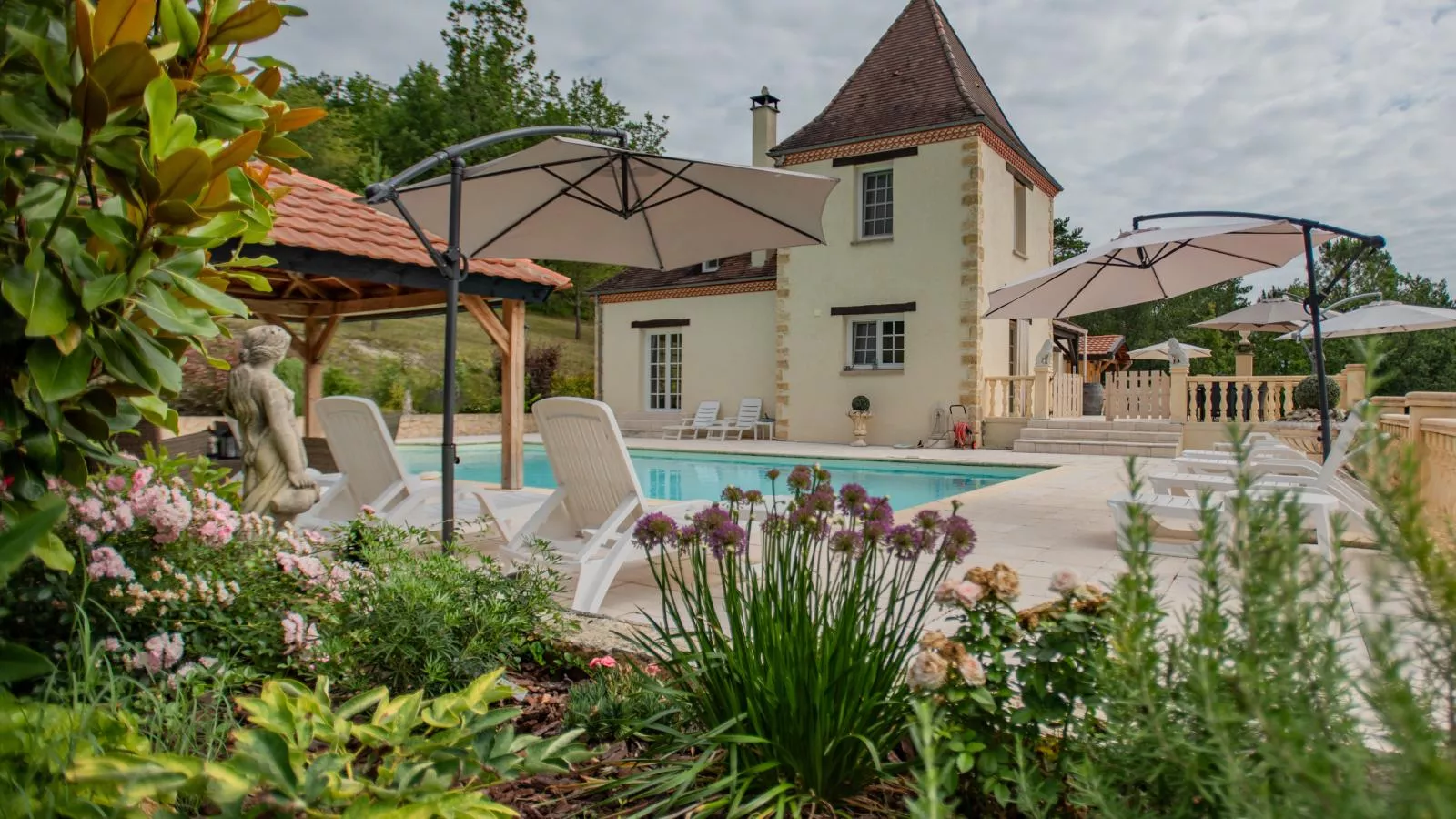 Villa Dorade-Exterior summer