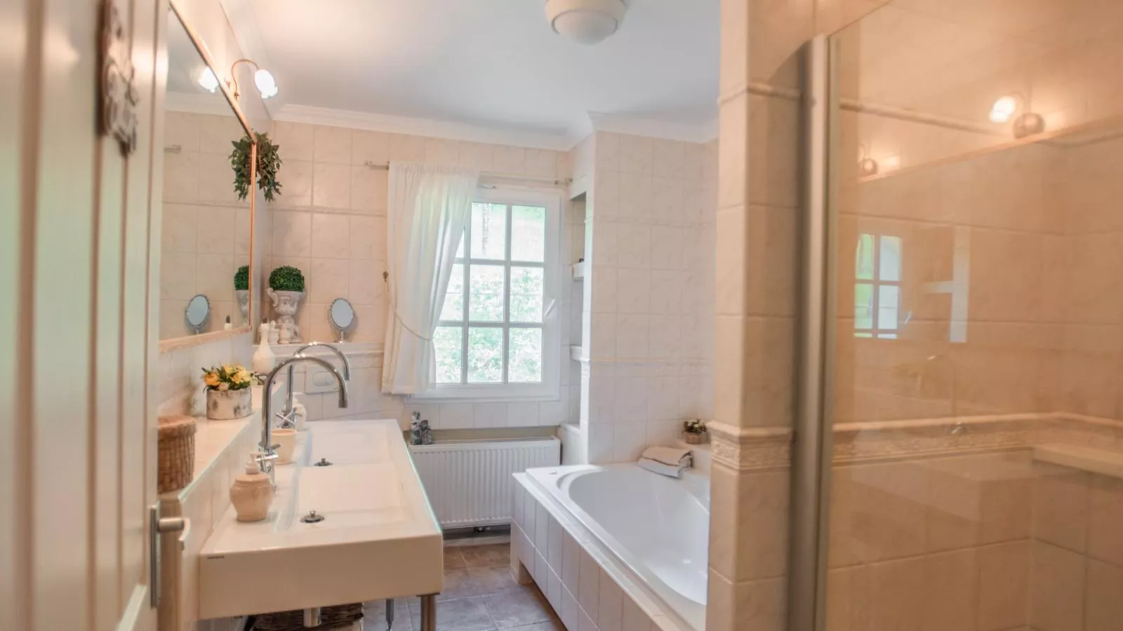 Villa Dorade-Bathroom