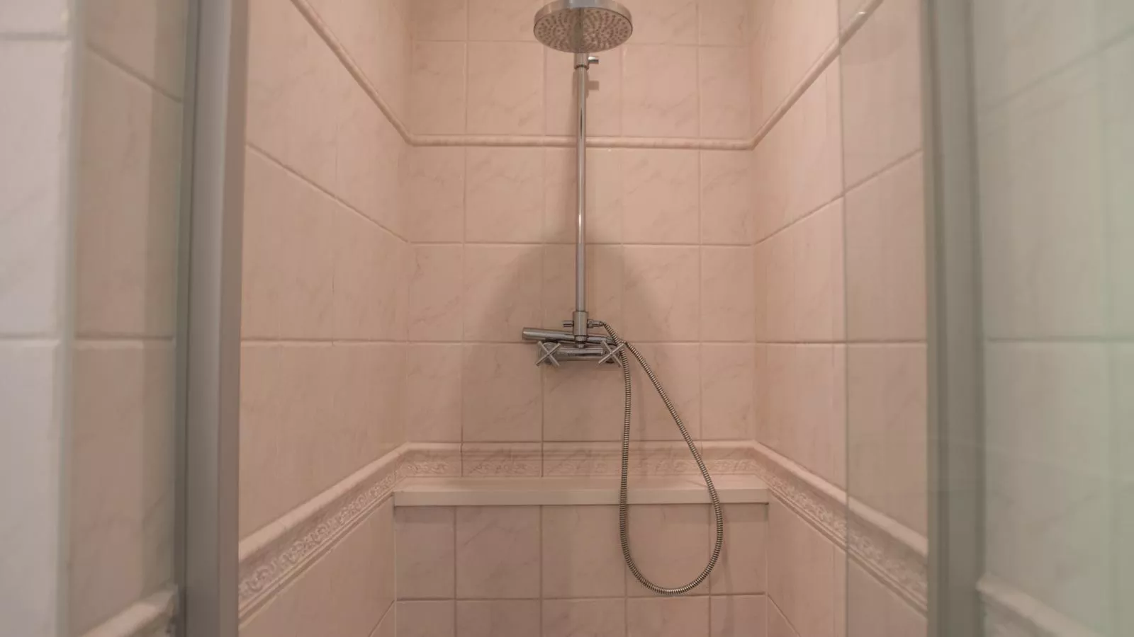 Villa Dorade-Bathroom