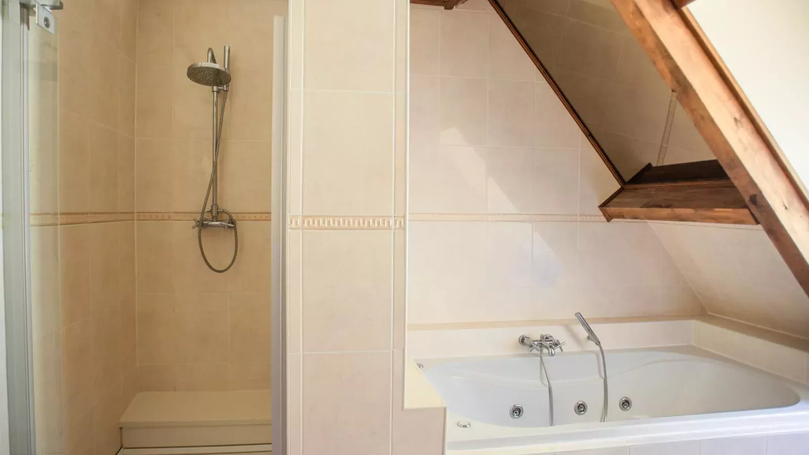 Villa Dorade-Bathroom