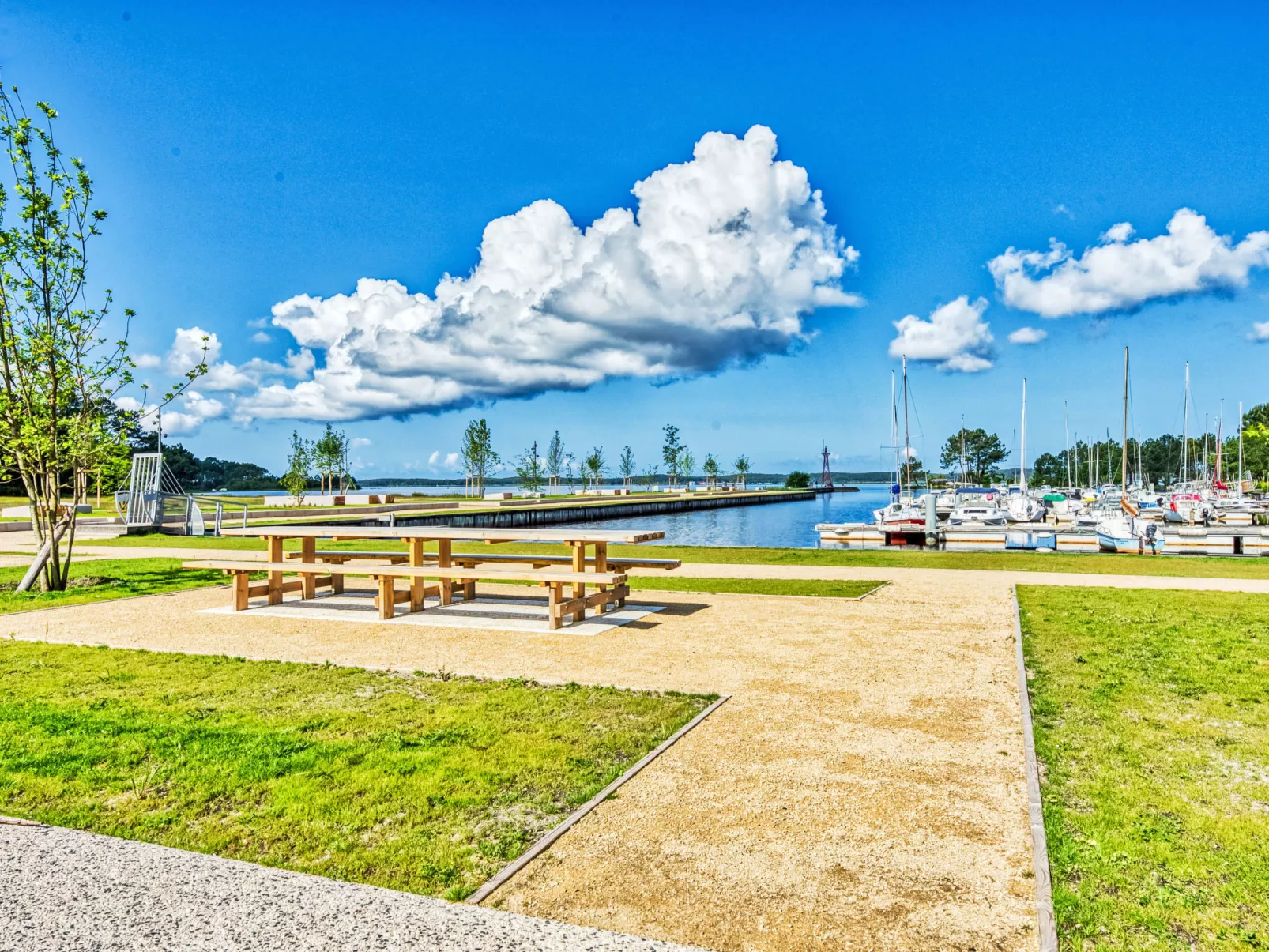 Massawipi Lodge-Area