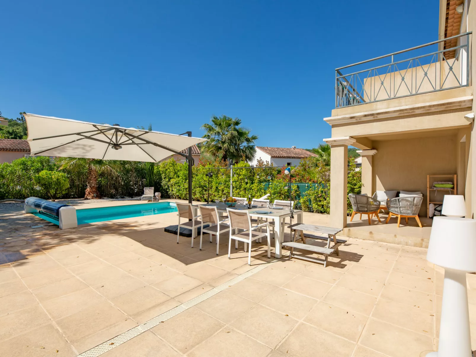 Villa Julia-Outside