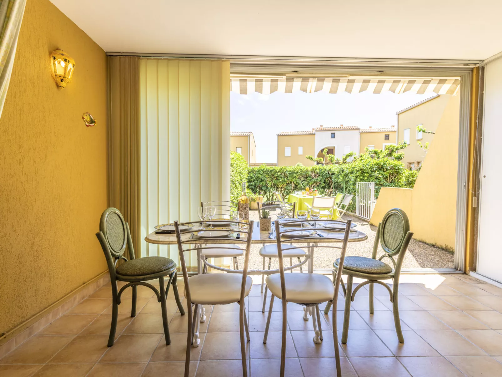 Les Maisons sur la Plage-Inside