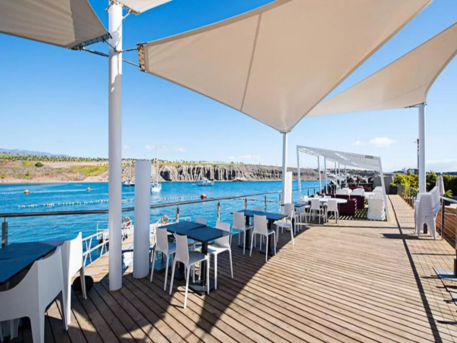 Marina Port 15-Outside