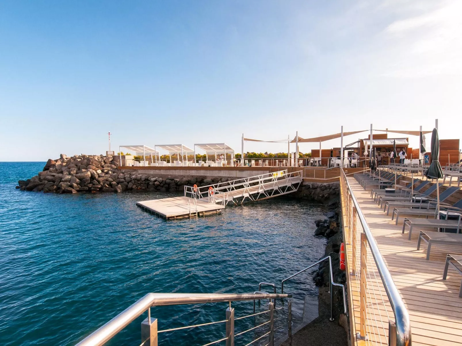 Marina Port 15-Outside