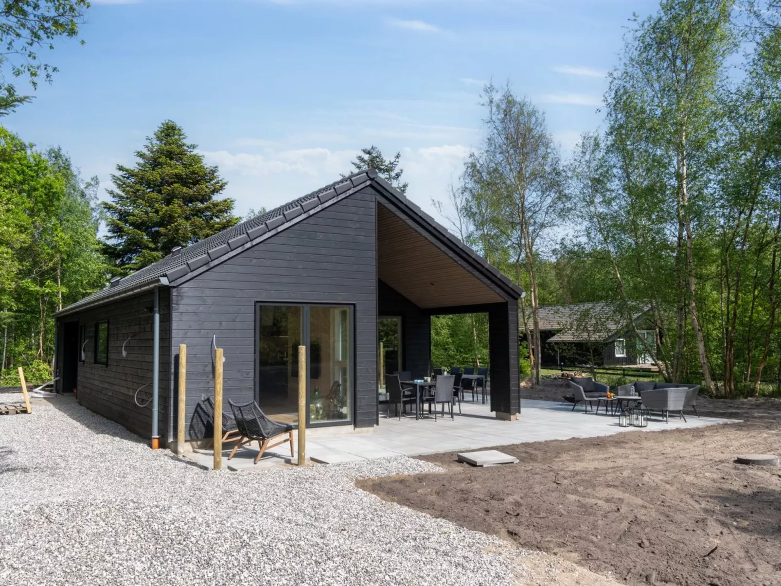 "Laina" - 250m from the sea-Draußen