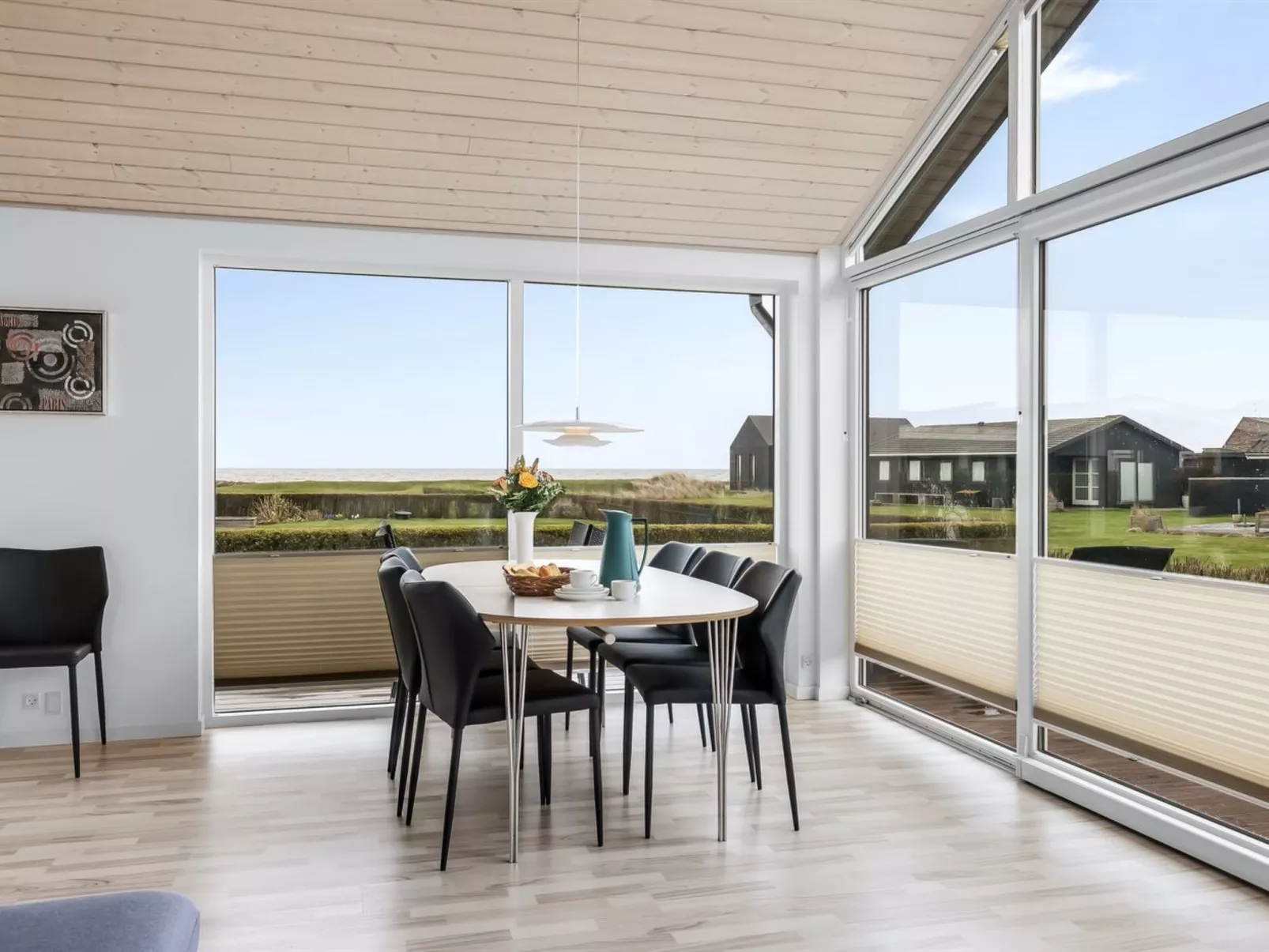 "Hedvig" - 70m from the sea-Inside