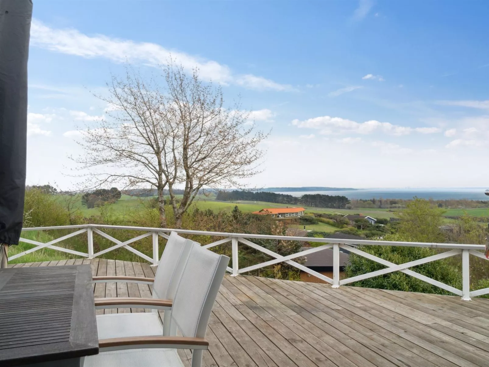"Gjuro" - 800m from the sea-Draußen