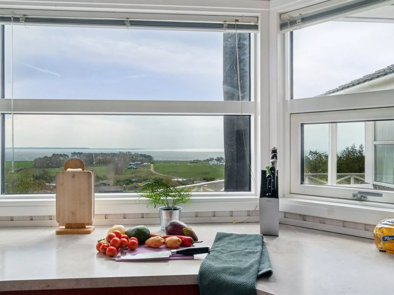 "Gjuro" - 800m from the sea-Drinnen