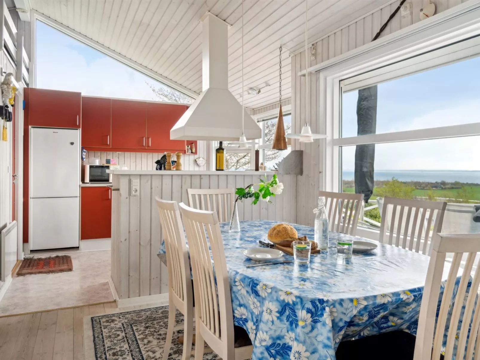 "Gjuro" - 800m from the sea-Drinnen
