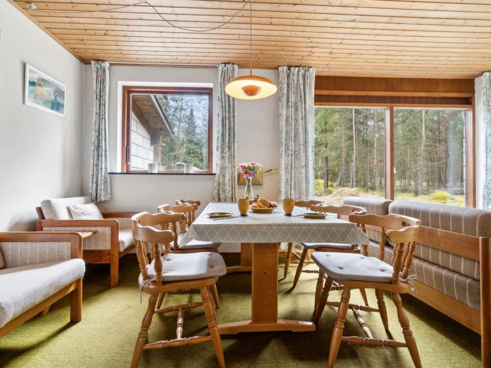"Awa" - 800m from the sea-Inside