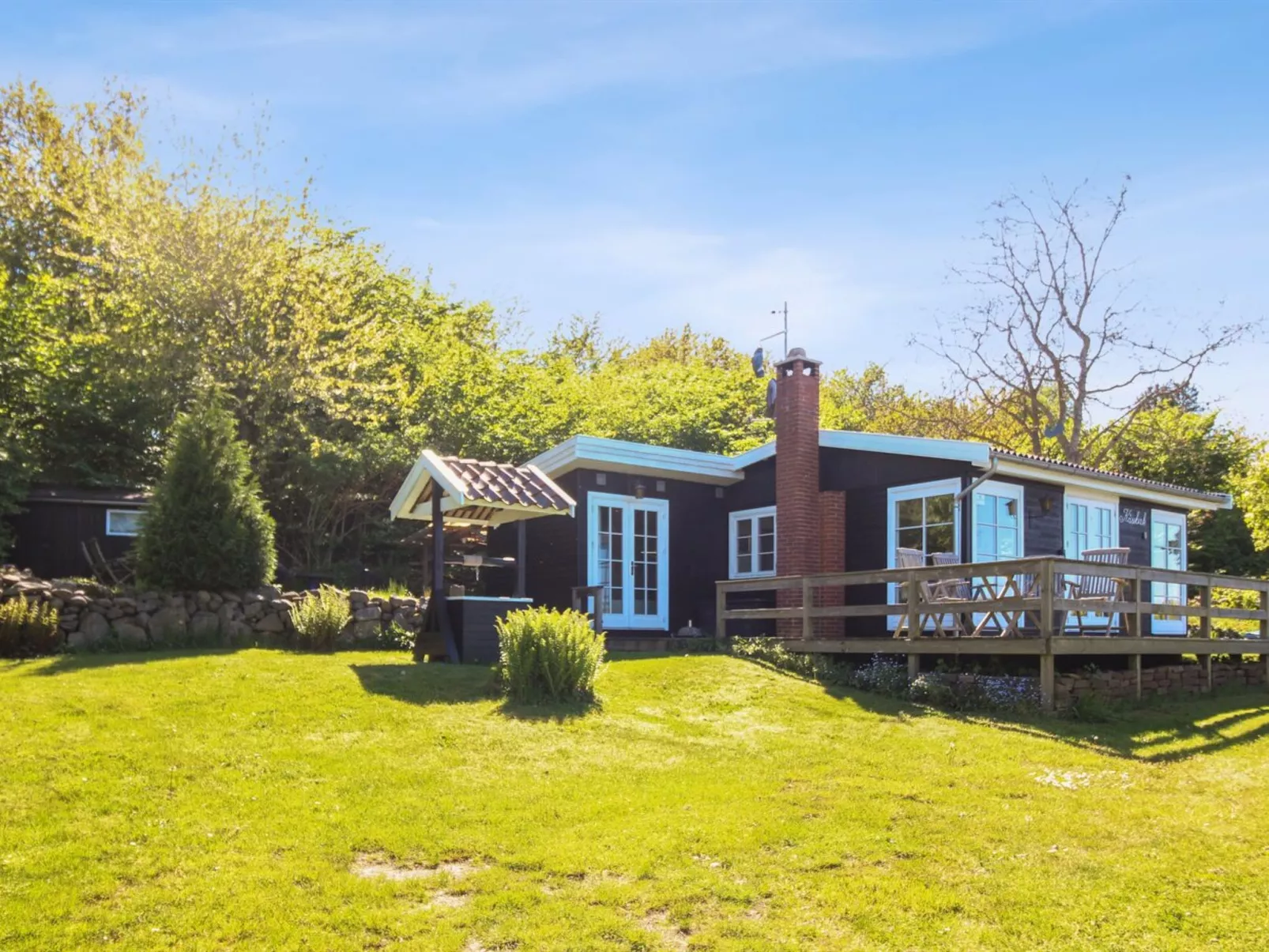 "Fabine" - 50m from the sea-Outside