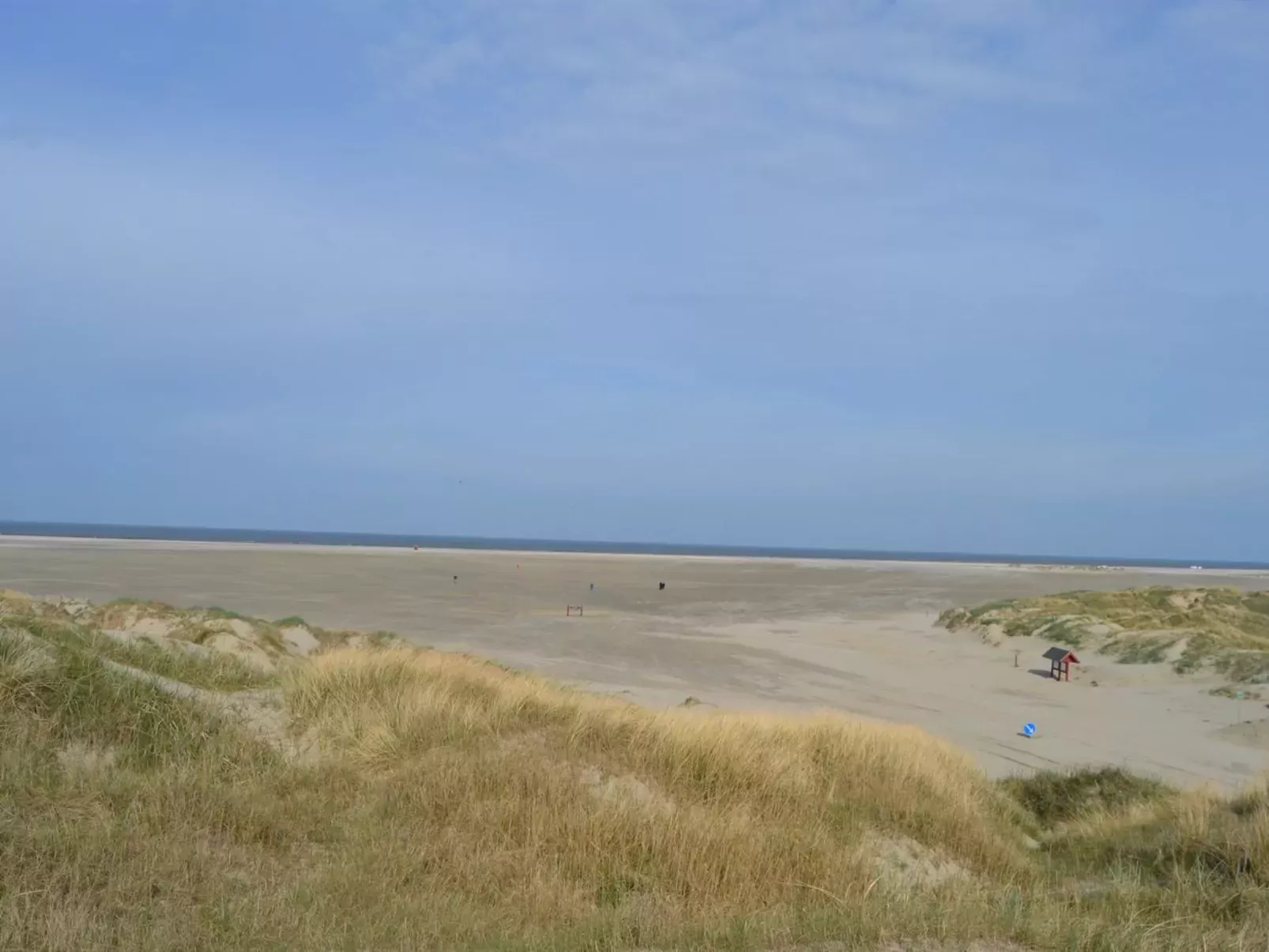 "Hariet" - 300m from the sea-Outside