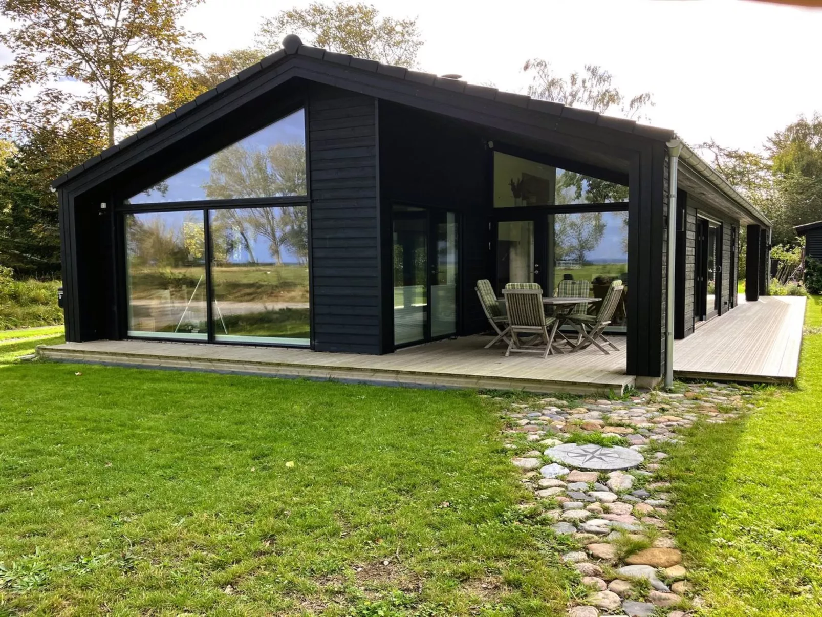 "Huldrik" - 100m from the sea-Inside