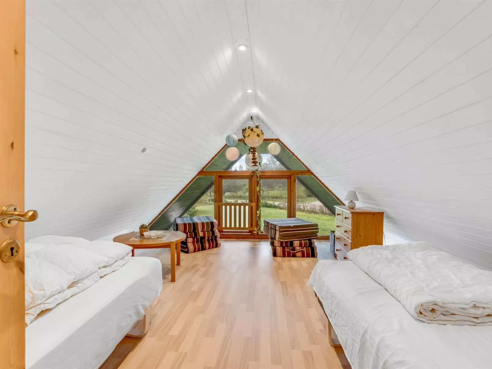 "Fredger" - 450m from the sea-Inside