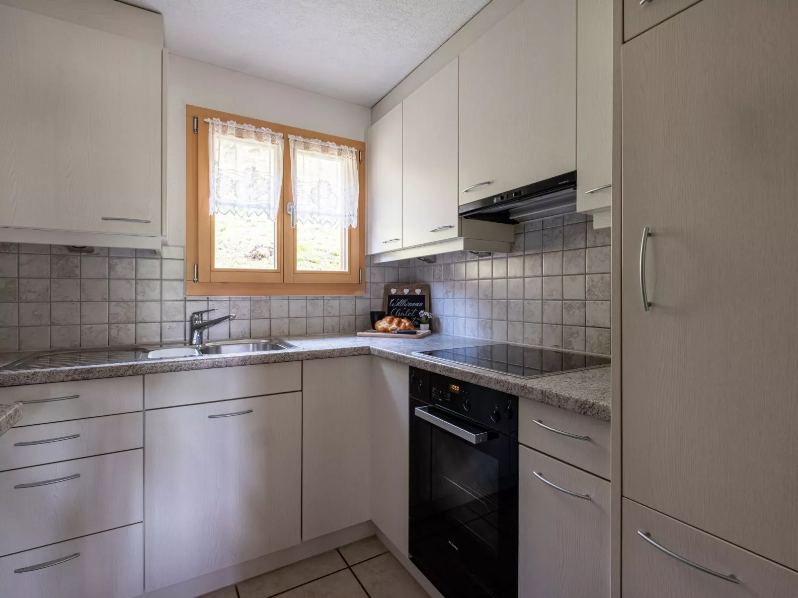 Chalet Anita-Drinnen