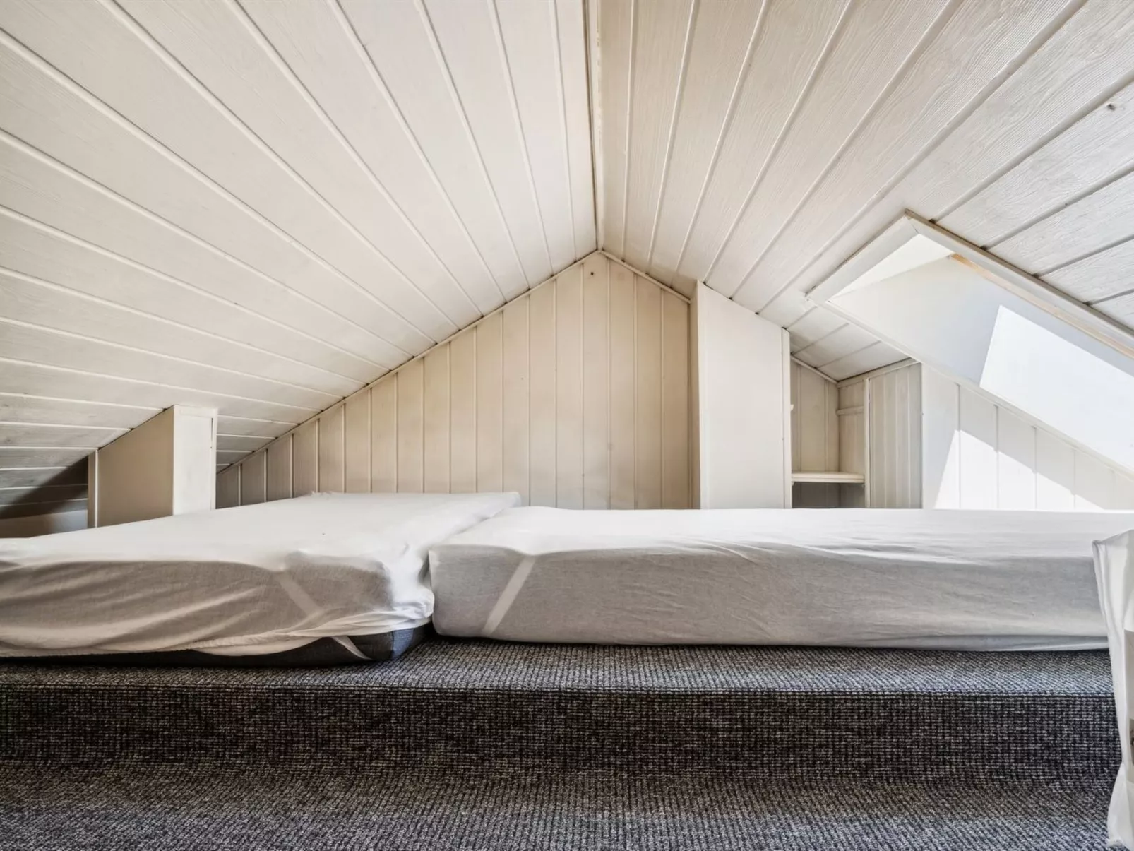 "Michel" - 25m from the sea-Drinnen