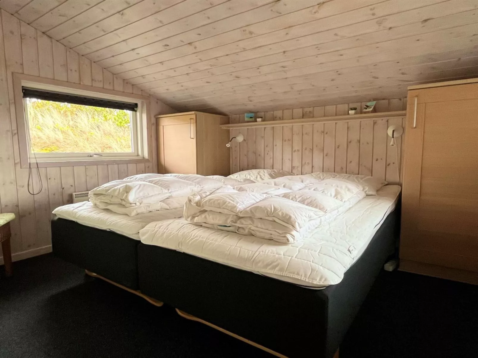 "Aurore" - 700m from the sea-Inside