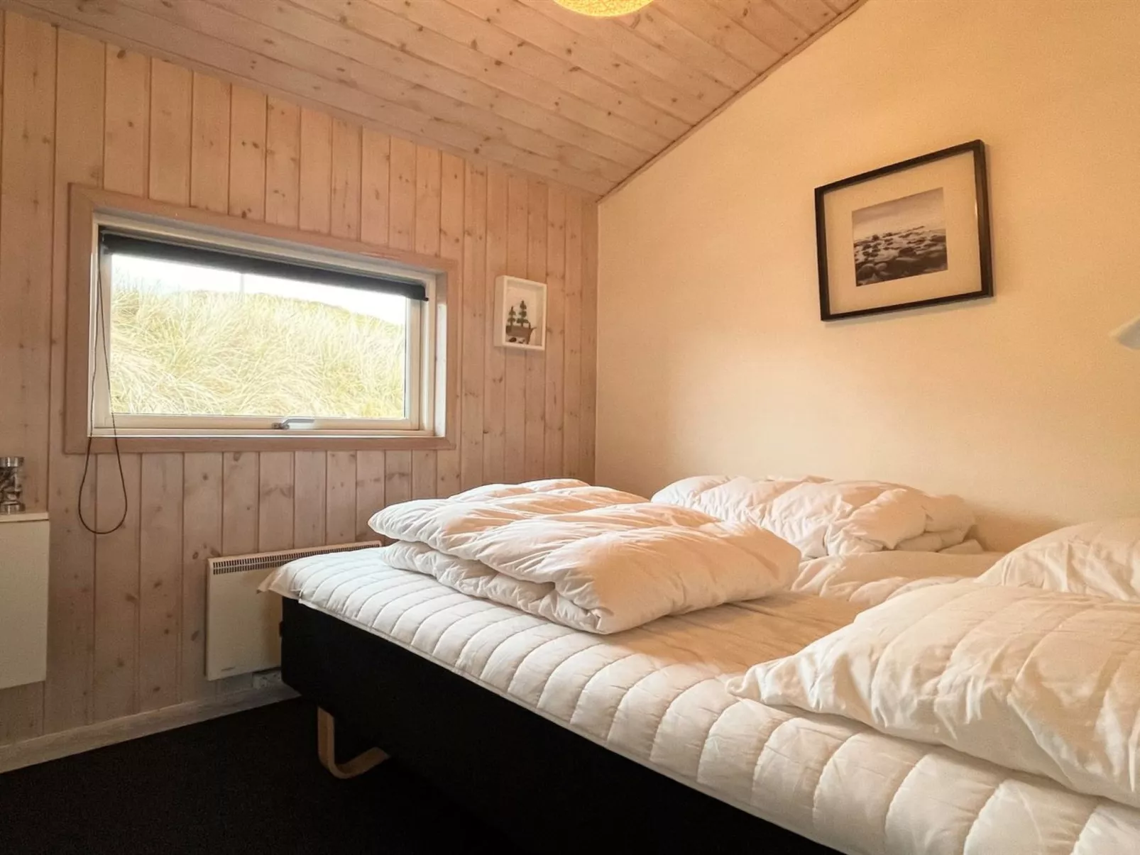 "Aurore" - 700m from the sea-Inside