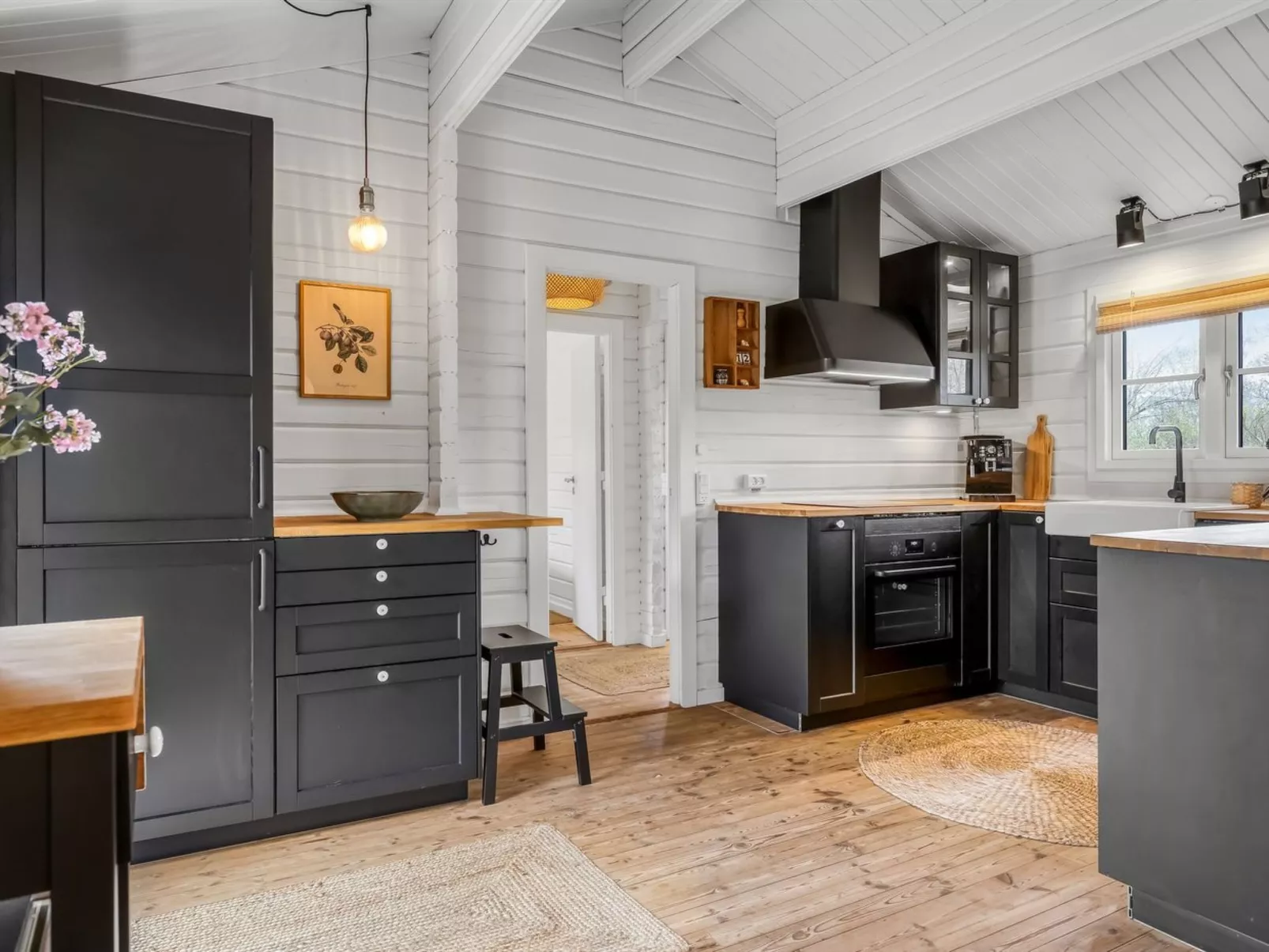 "Langsom" - 480m from the sea-Inside