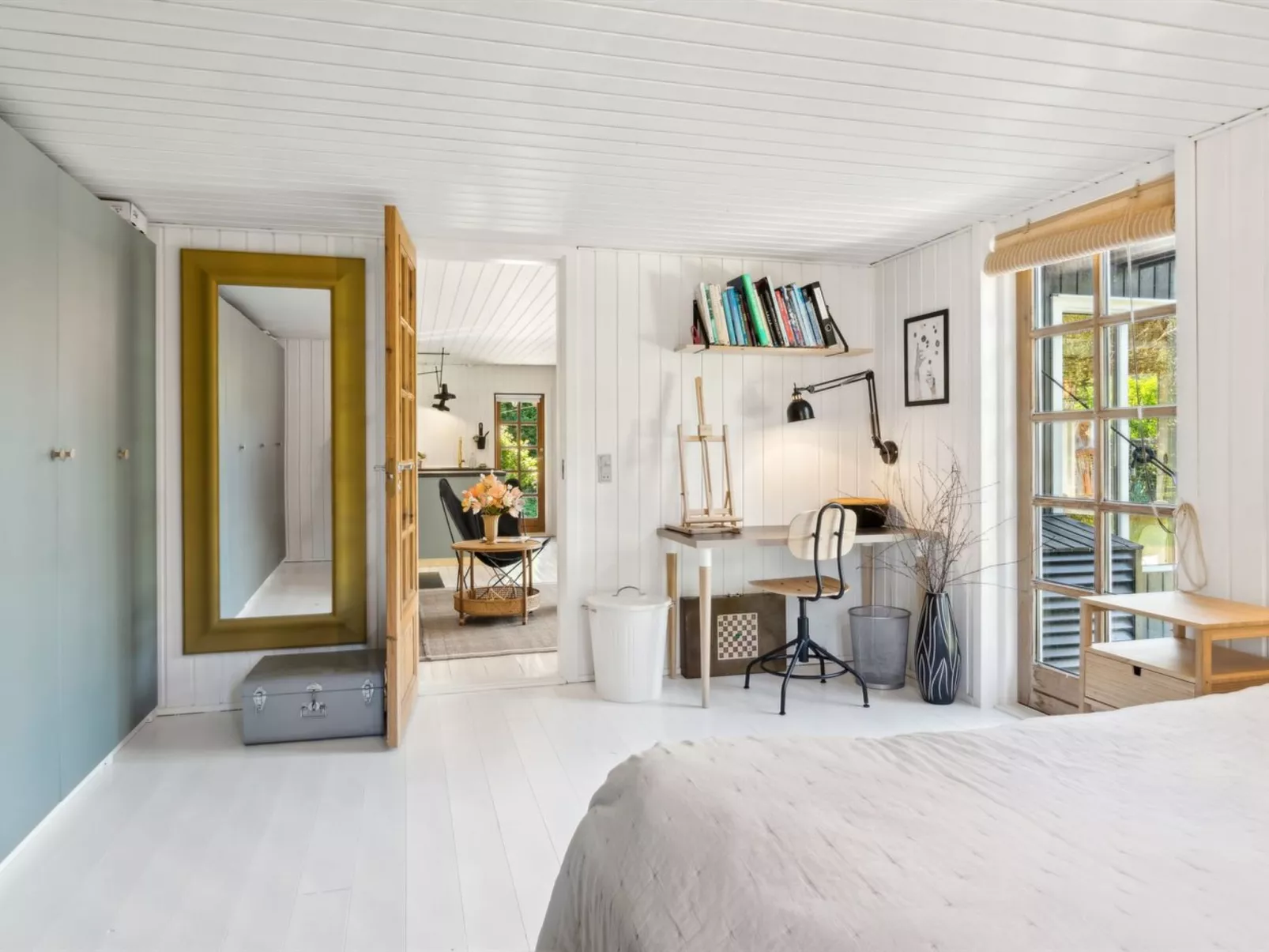 "Amitola" - 400m from the sea-Inside