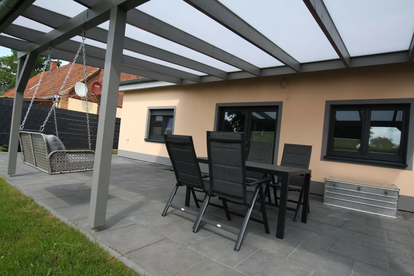 Ferienhaus am Rande der Lewitz-Terrace balcony
