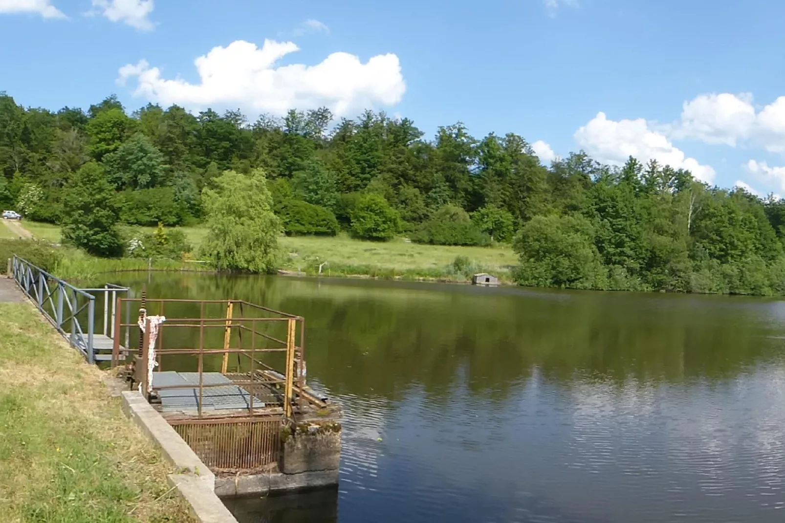 Gîte "Au bord de l'Eau "-Gardens summer