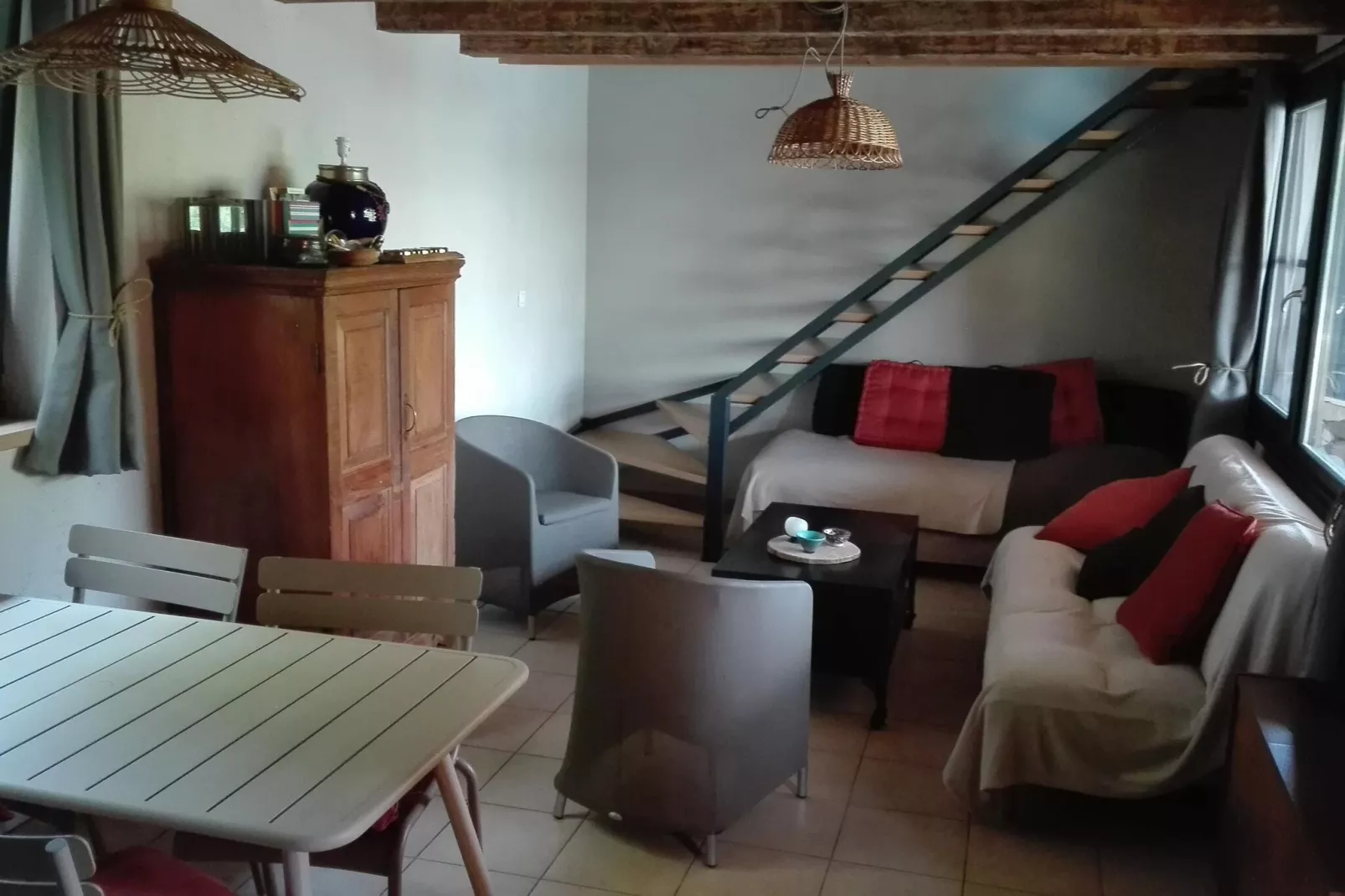 Gîte "Au bord de l'Eau "-Living room