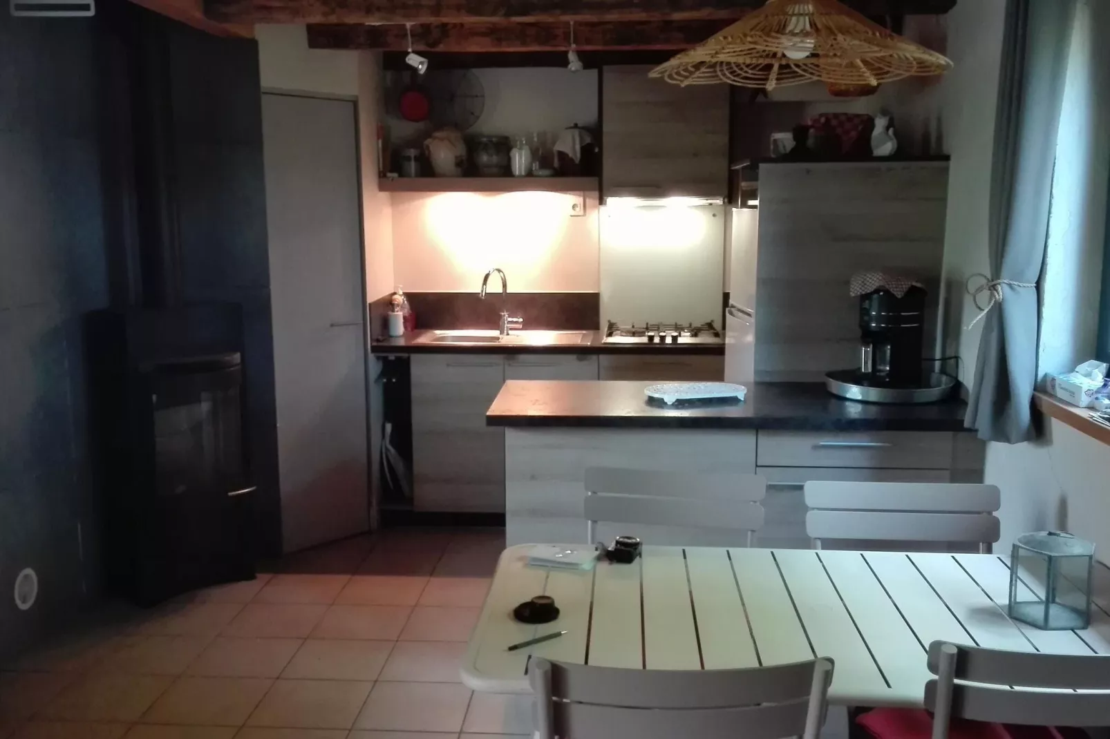 Gîte "Au bord de l'Eau "-Kitchen