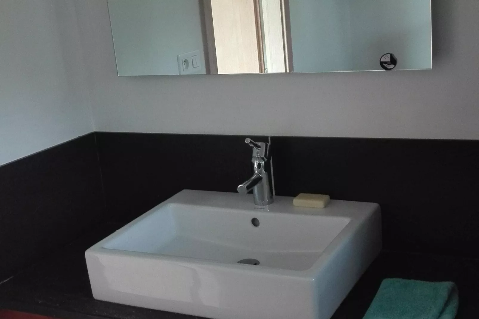 Gîte "Au bord de l'Eau "-Bathroom