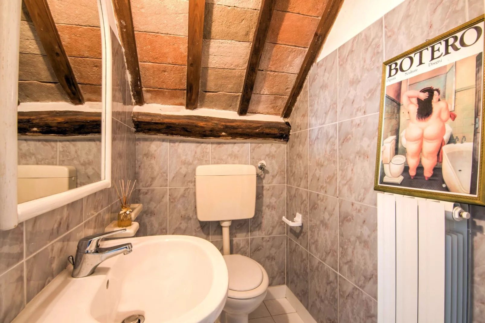 Fattoria 15-Bathroom