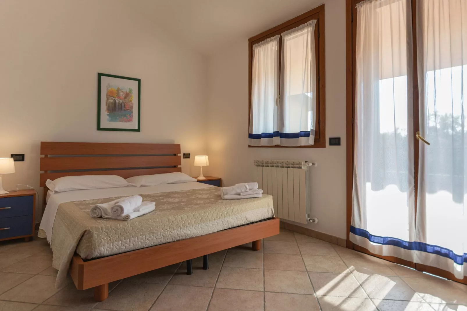 Village Albarella Trilo S3-Schlafzimmer