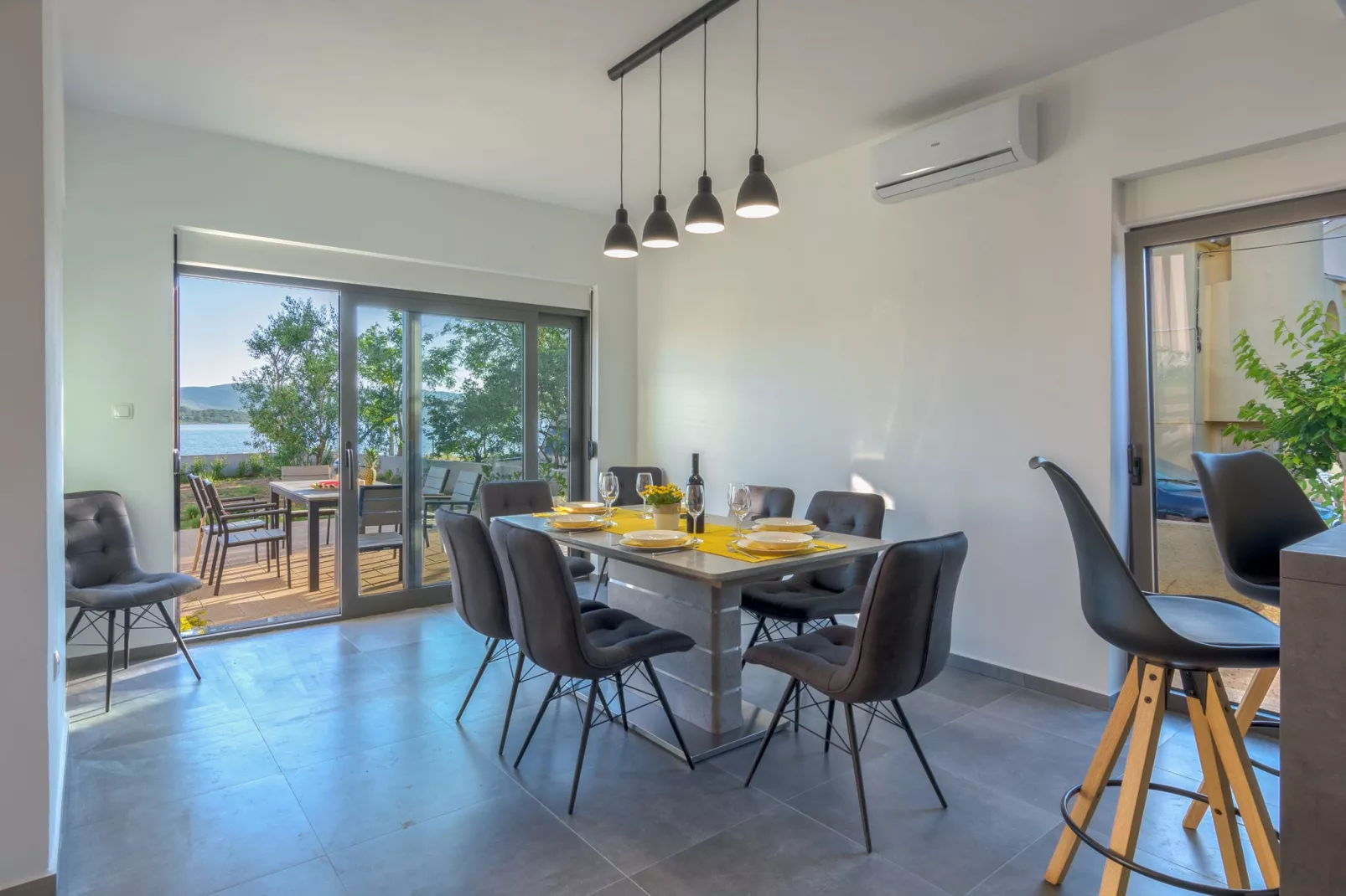 Villa Estera-Dining room