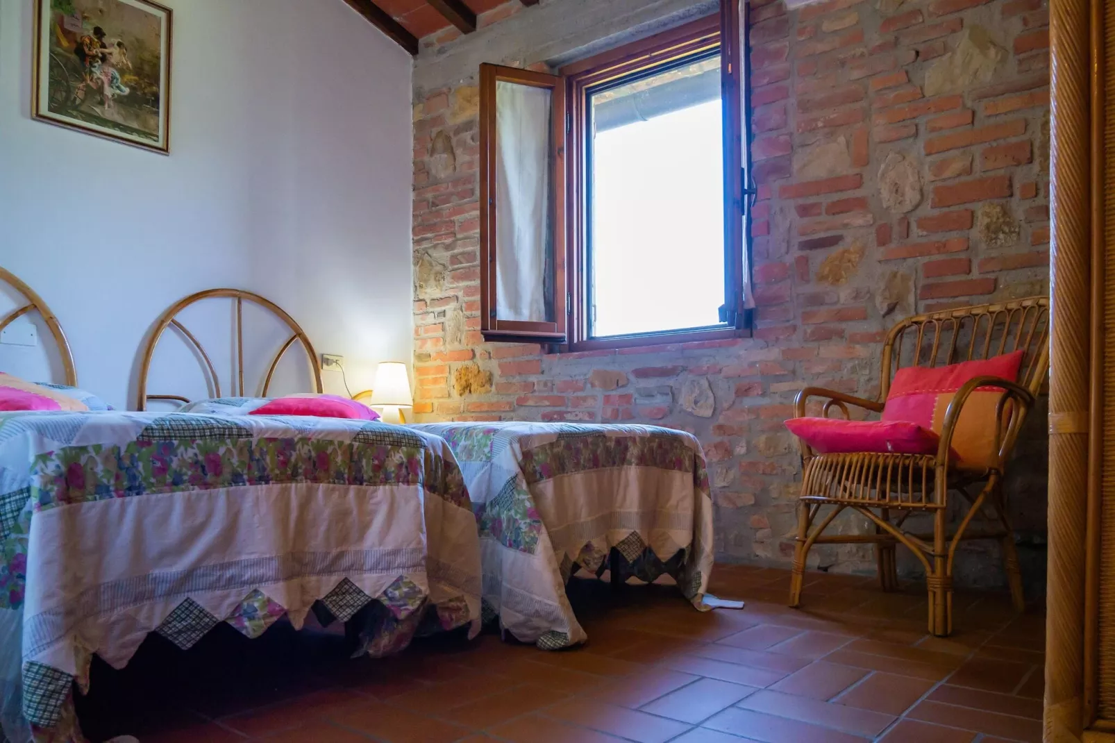 Glicine-Bedroom