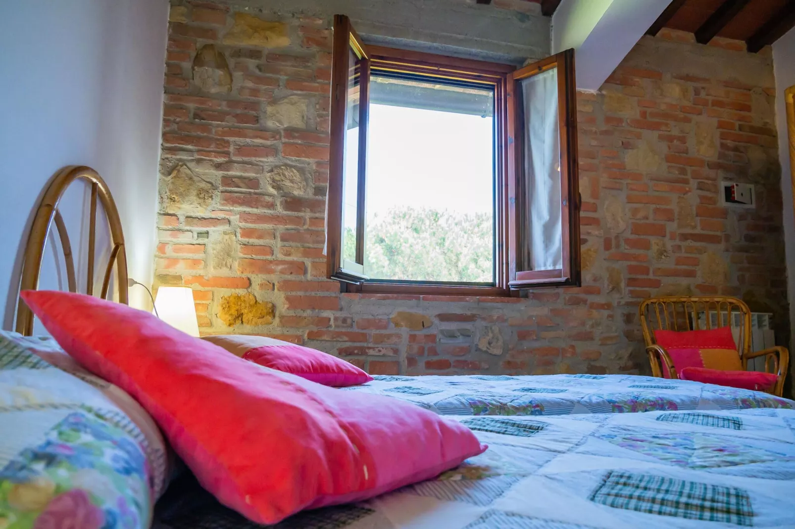 Glicine-Bedroom