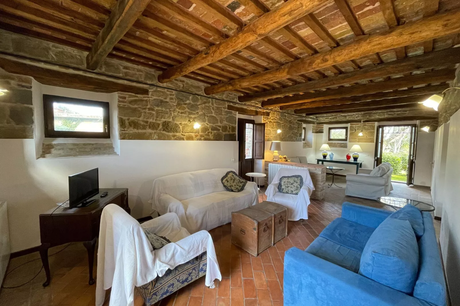 Fattoria 15-Living room