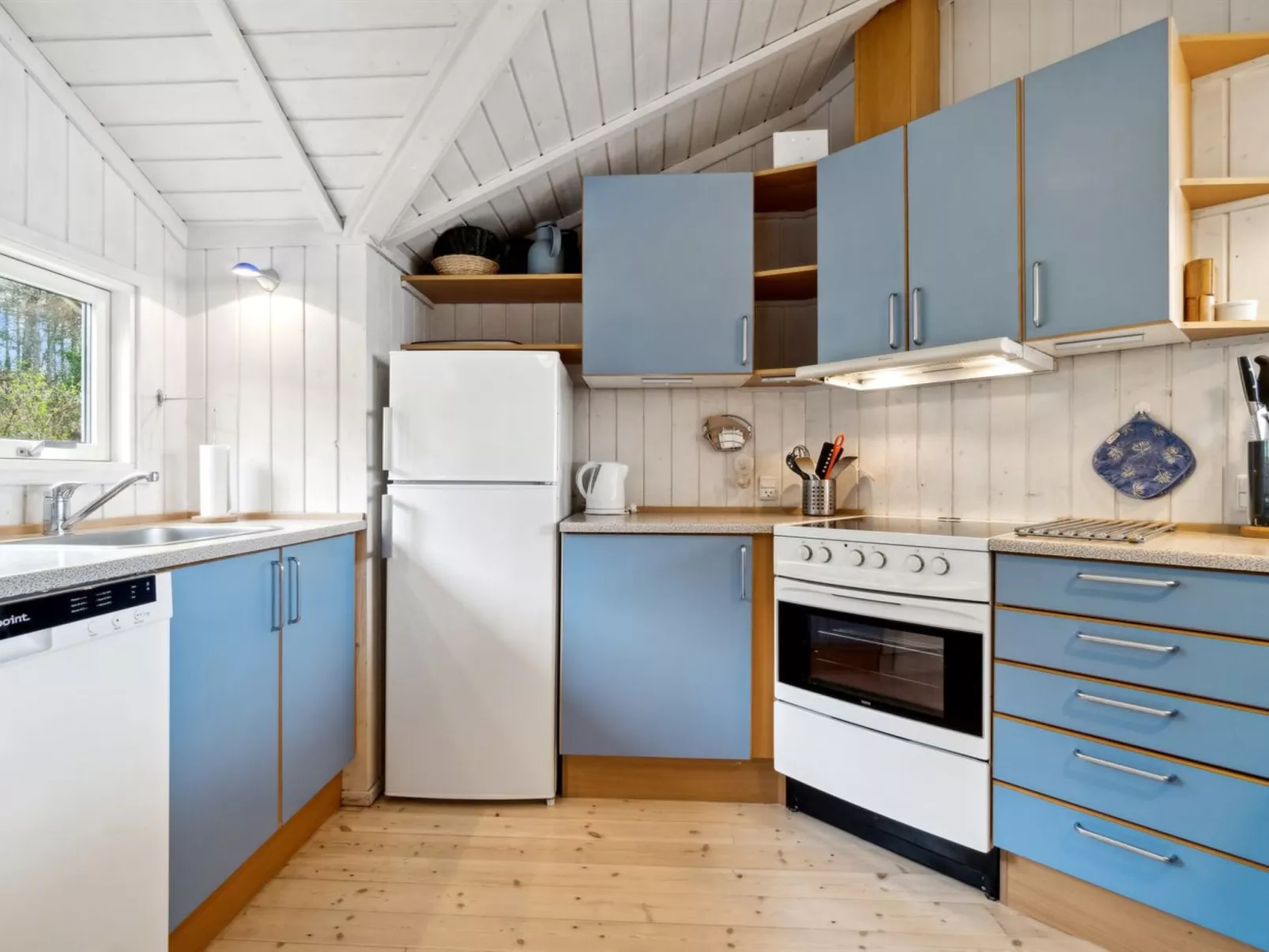 "Henric" - 75m from the sea-Inside