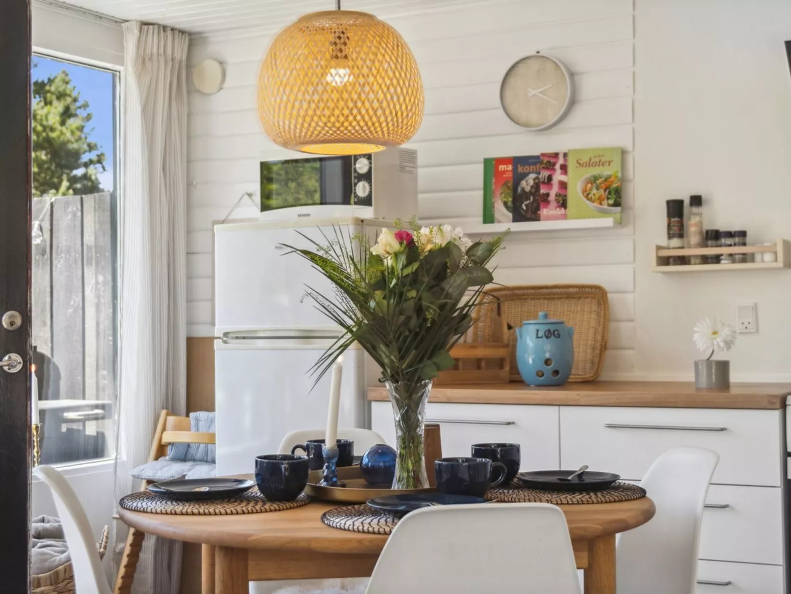"Inga" - 1.3km from the sea-Inside