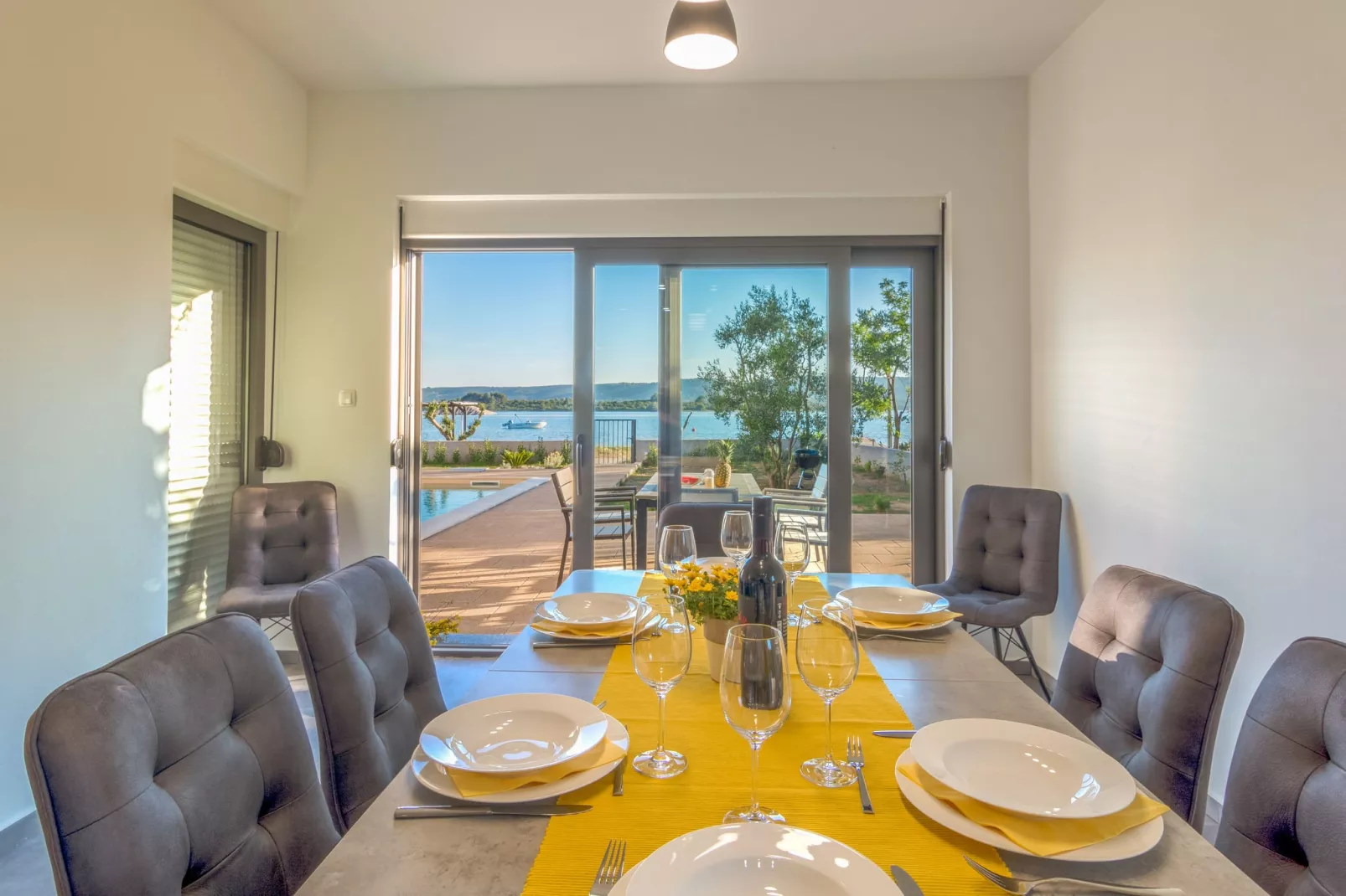 Villa Estera-Atmosphere
